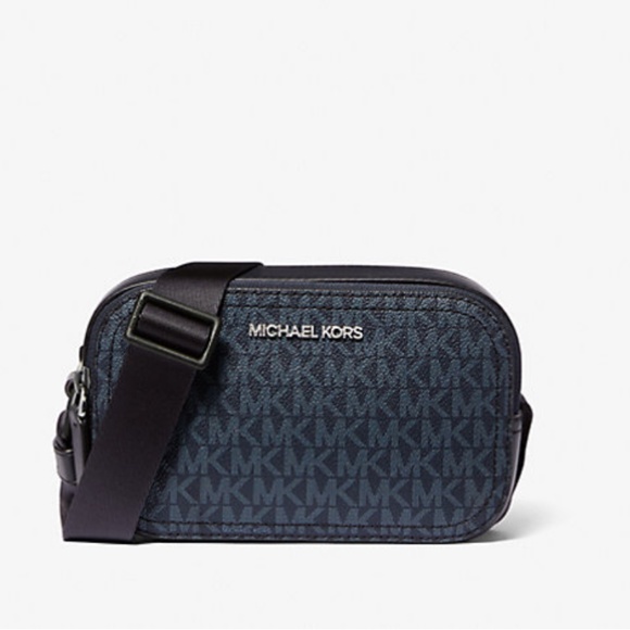Michael Kors Cooper Signature Logo Camera Bag - Picture 3 of 5